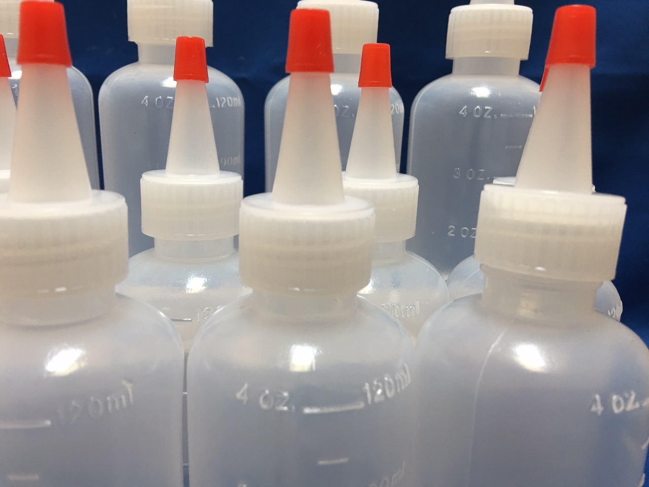 5 pack of 4oz (120mL) Plastic Boston Round Squeeze Bottles + Yorker Caps LDPE