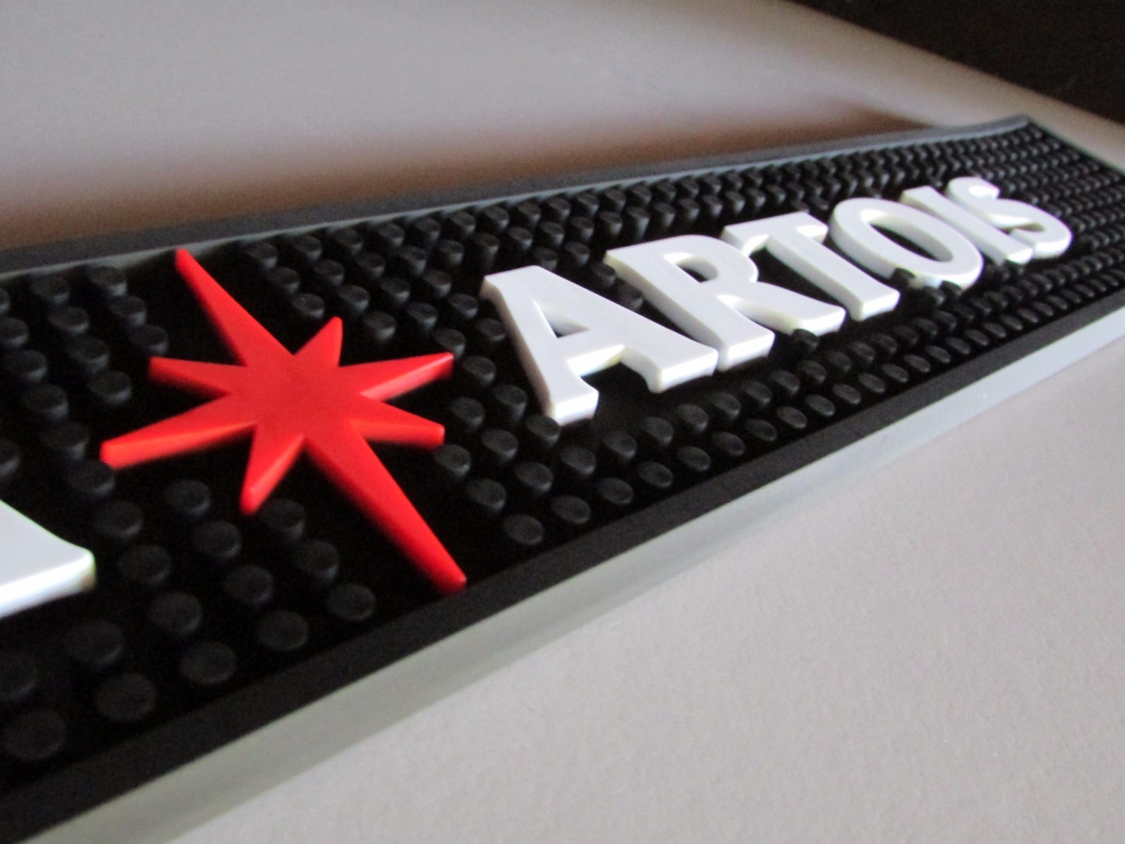 NEW 24 x 3 Stella Artois Large Beer Rubber Bar Spill Mat for tap / Chalice glass