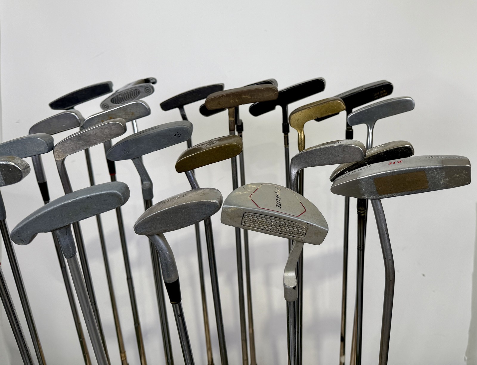 Wholesale Lot of 50 Golf Clubs - Putters Assorted Brands