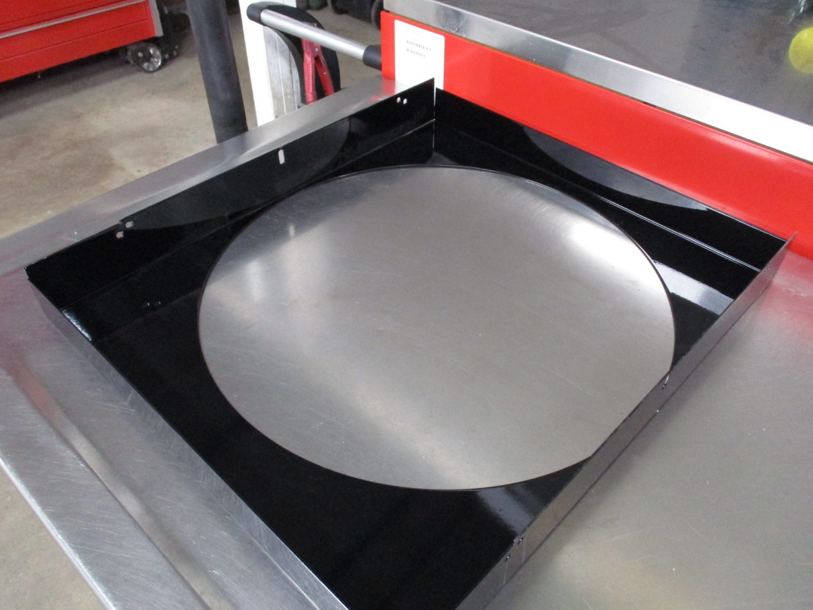 M&W gear Co. style 7 blade fan and shroud for john deere 4020 4010 turbo tractor