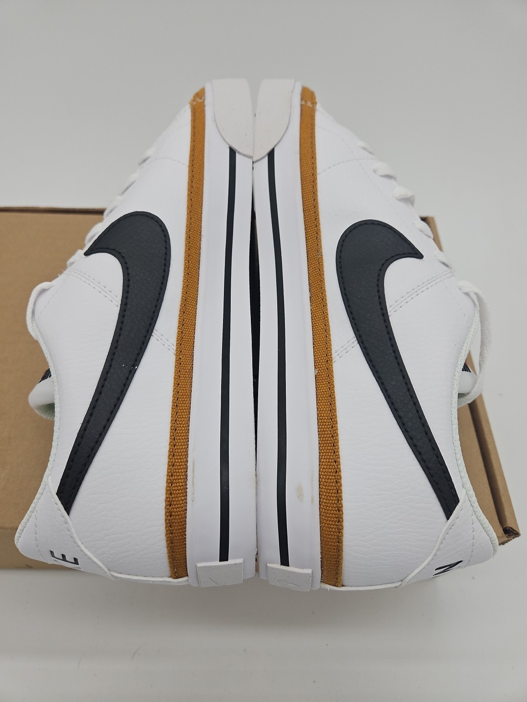 Nike Court Legacy Next Nature White Desert Ochre W