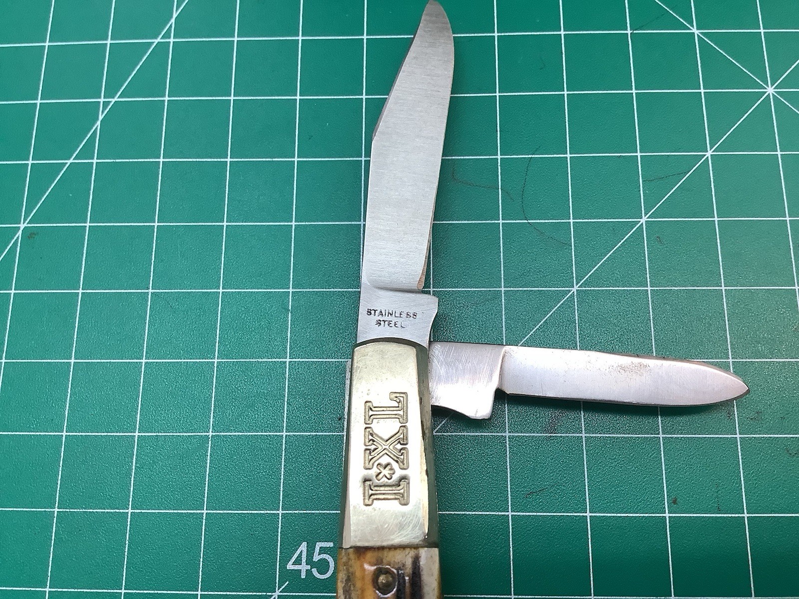 IXL Worstenholm Stag Grips Great Etched Jack