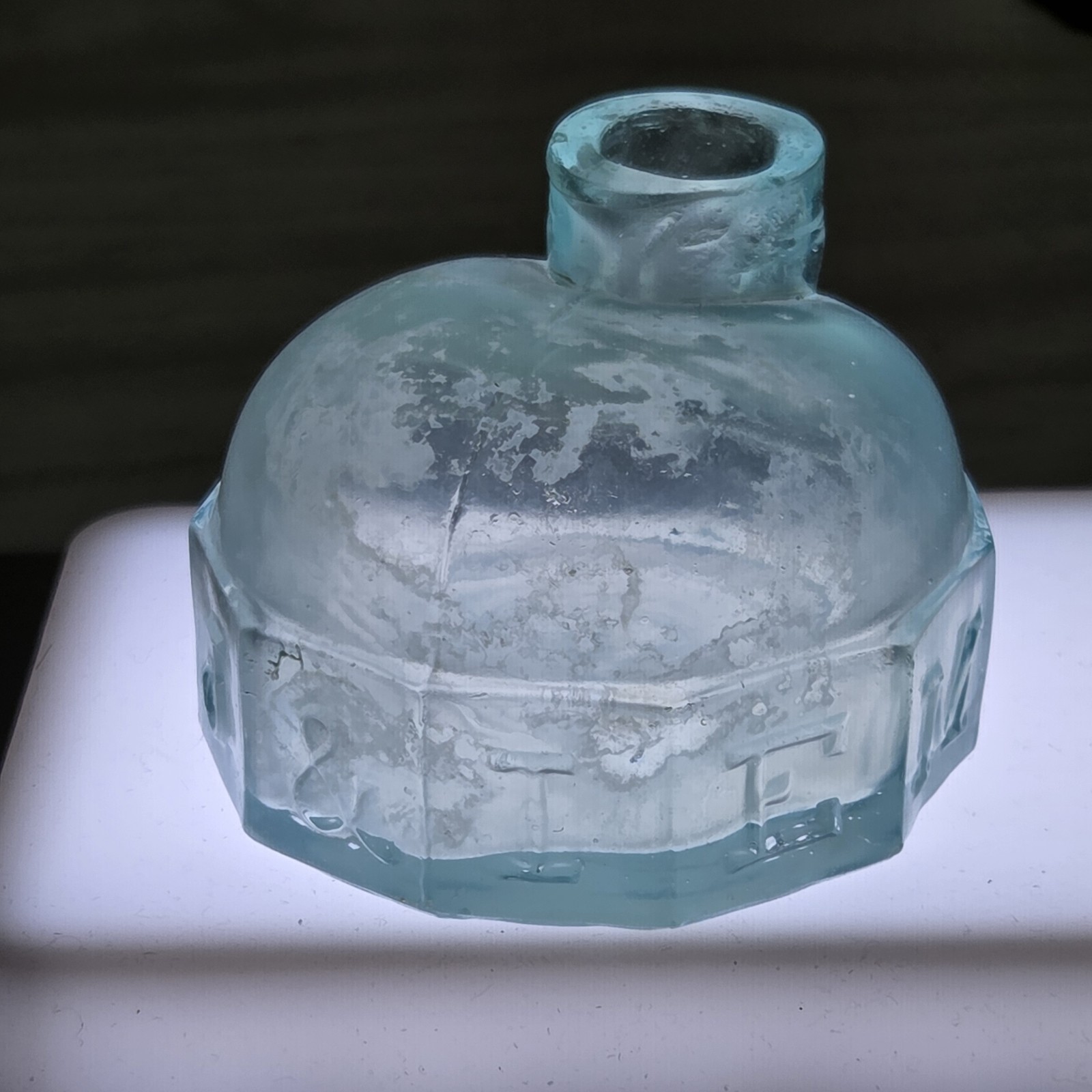 1800s J & I E M Turtle Dome Igloo Style Ink Bottle Inkwell