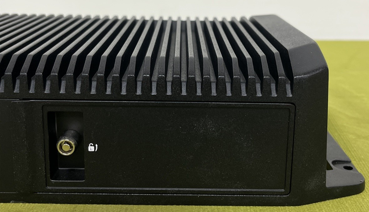 Avigilon Rugged Video Appliance, VMA-RPA-RGD-8P2, POE ES Rugged Appliance 2TB