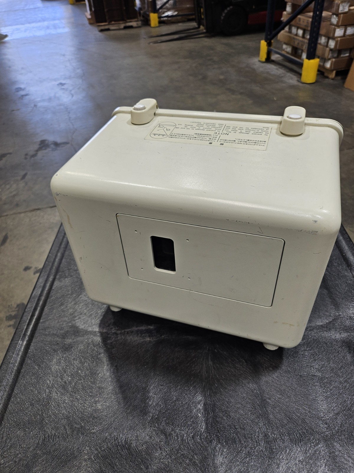 NORITSU Dark box Film 35mm APS 120-220 Film Change Box .Kodak. Fuji