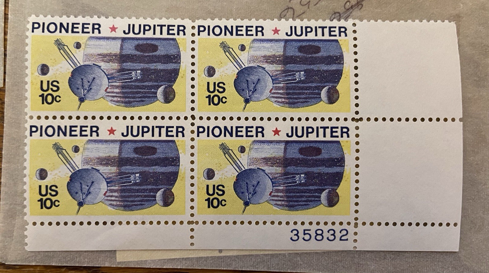 USPS LOT/6 VINTAGE PLATE BLOCK SPACE-APOLLO 8-PIONEER JUPITER-MARINER 10- MNH