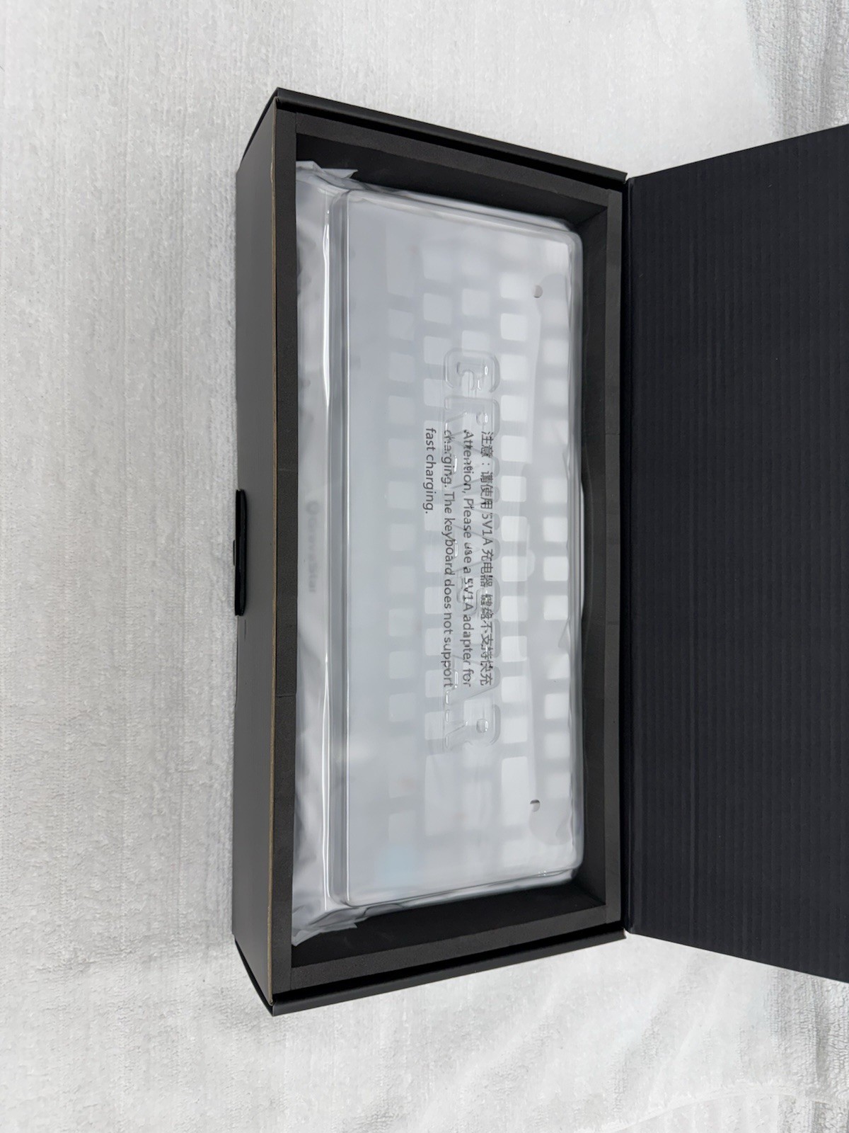 Gravastar Mercury K1 Gradient White Gaming Keyboard, Aluminum Alloy