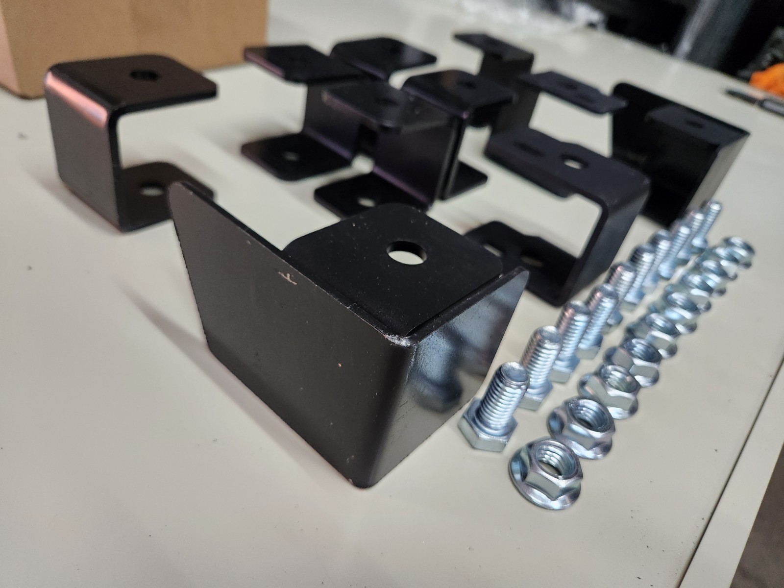 2014-2018 Chevy Silverado GMC Sierra Crew cab Rear seat lift kit 2.5" inch