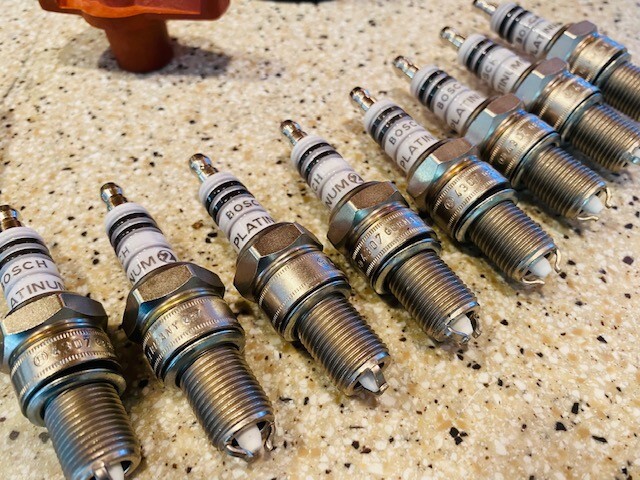 MERCEDES BENZ W107 450SL 380SL IGNITION TUNE UP KIT CAP ROTOR SPARK PLUG WIRE