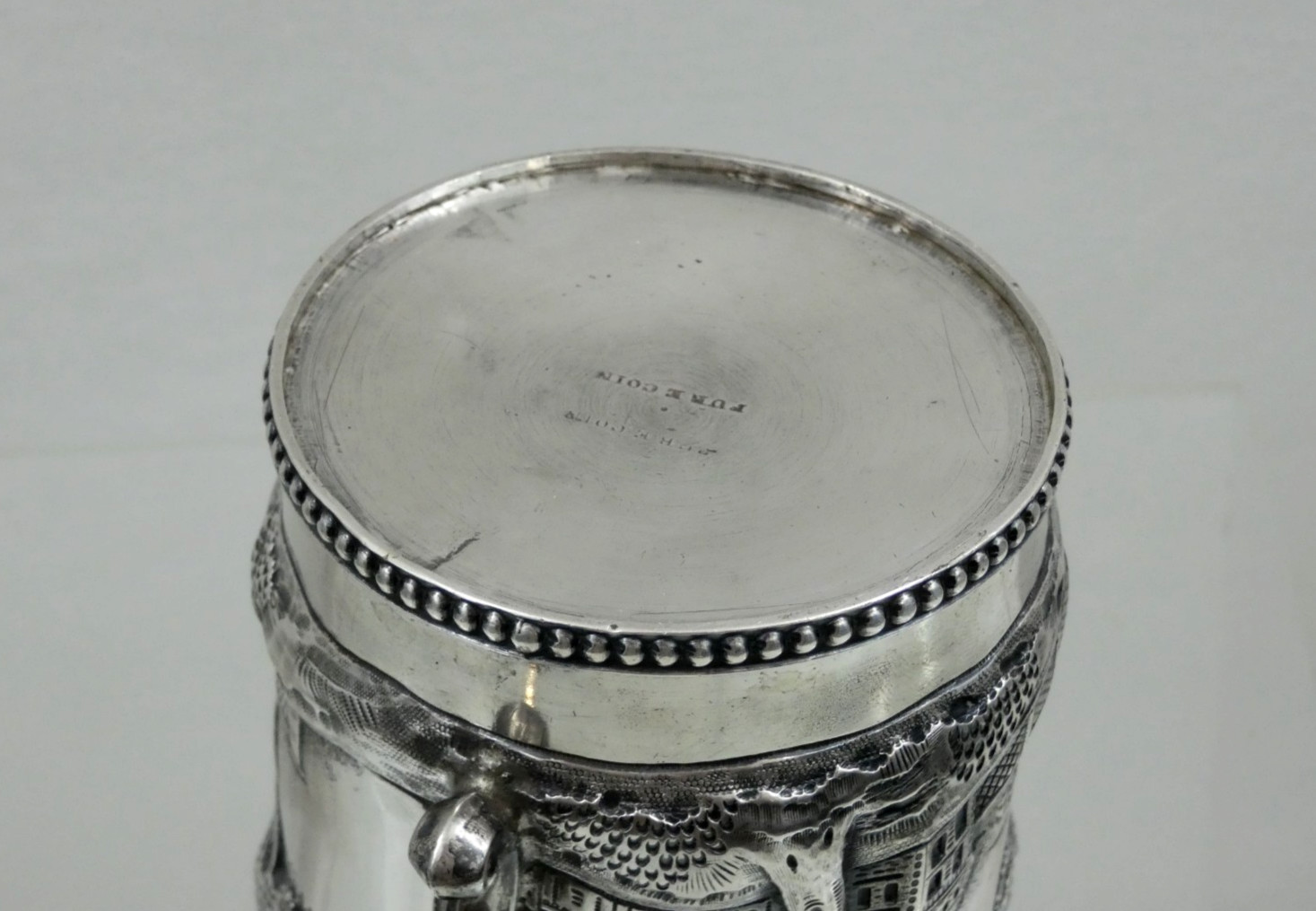 ANTIQUE AMERICAN COIN SILVER MUG CUP HAND CHASED REPOUSSE ARCHITECTURAL sterling