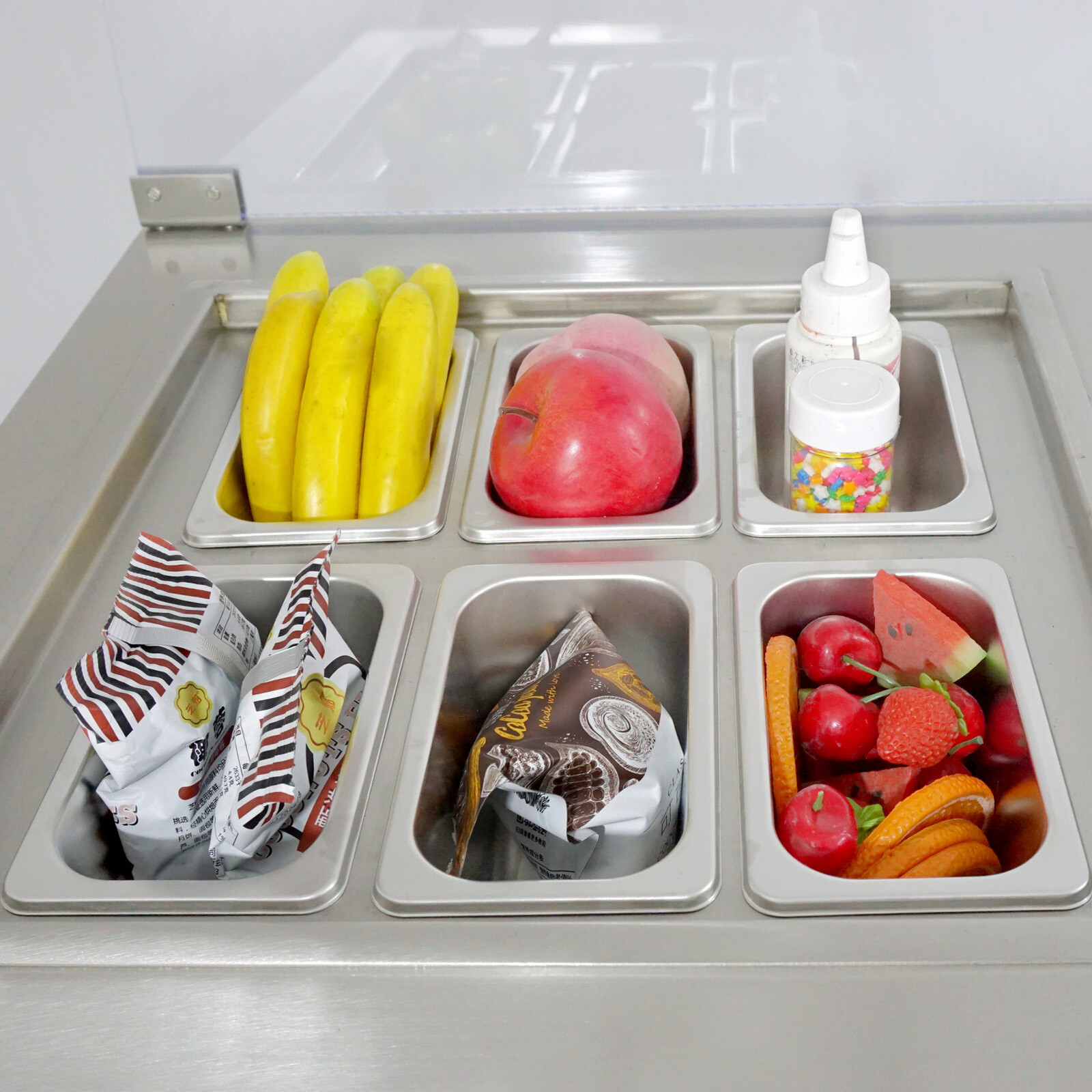 Commercial fried ice cream roll machine single pan with 6pcs refrigerated tanks