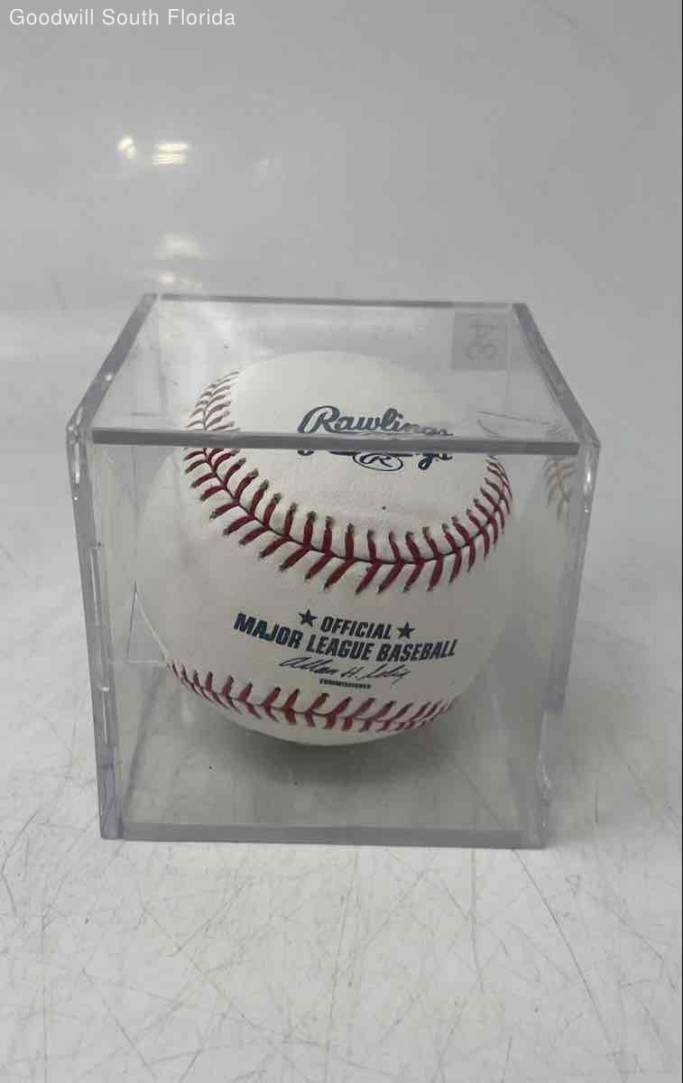 Rawlings White Signature Official Major League Baseball In Case