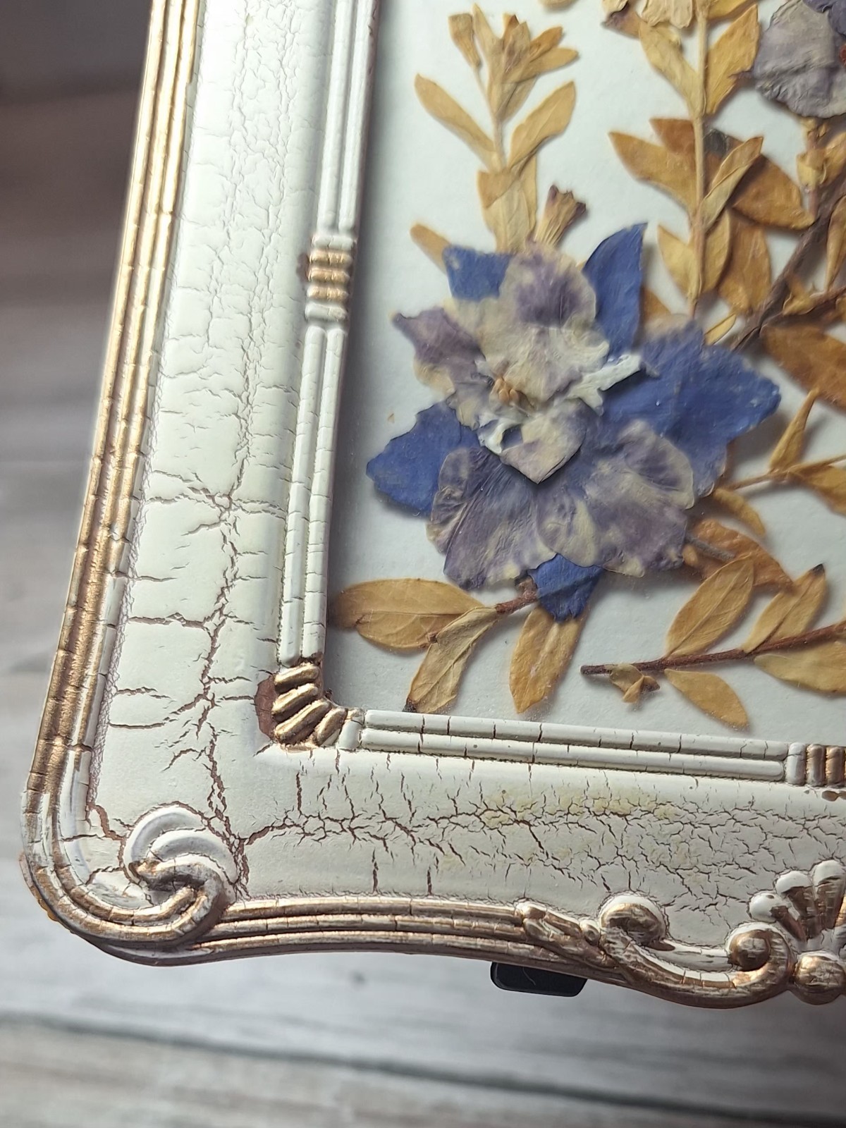 VTG Framed Pressed Dried Flowers Wall Art Decor Victorian Crackle Frame 4.5X5.75