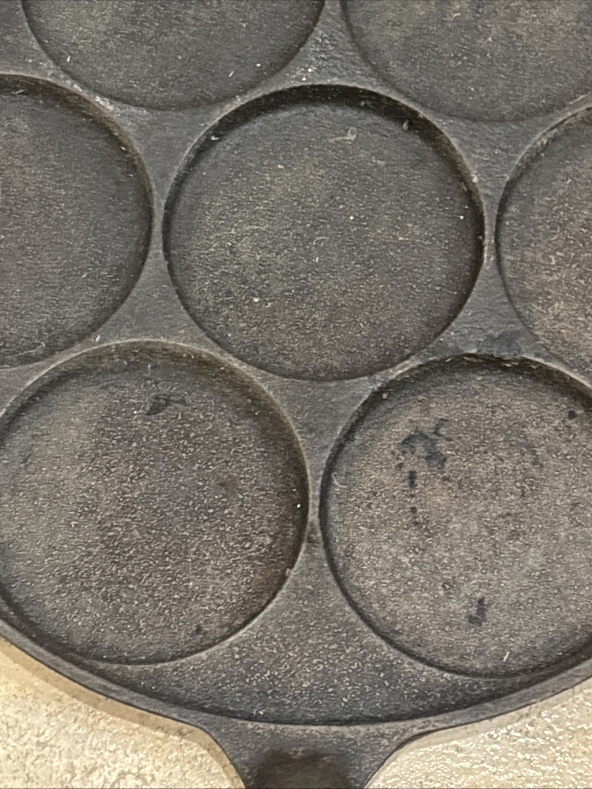 Vintage Unbranded Cast Iron Pancake Plett Pan - Marked Made In USA