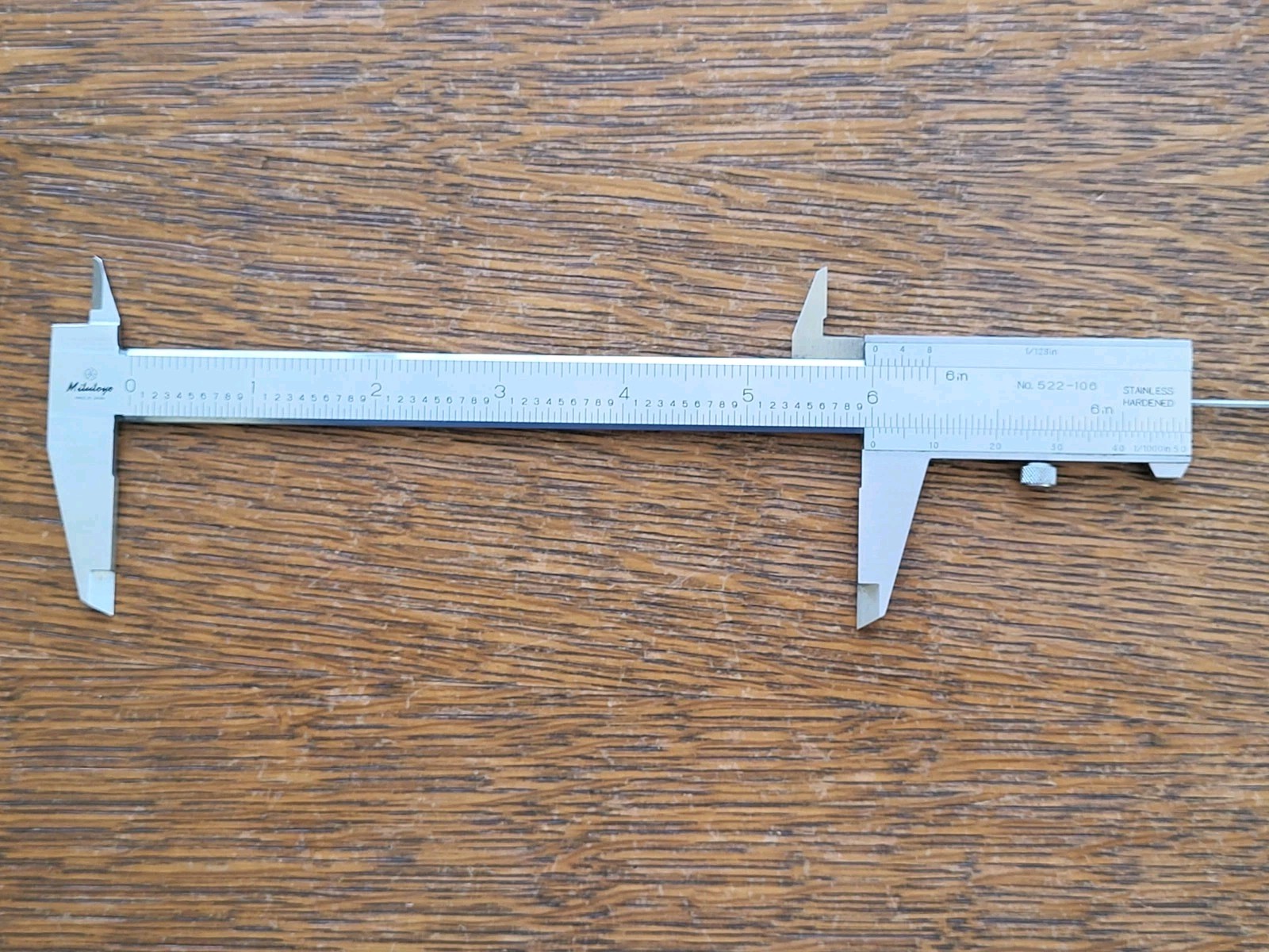 Mitutoyo 522-106 Vernier Caliper 6" Hardened Stainless w/Case Made in Japan