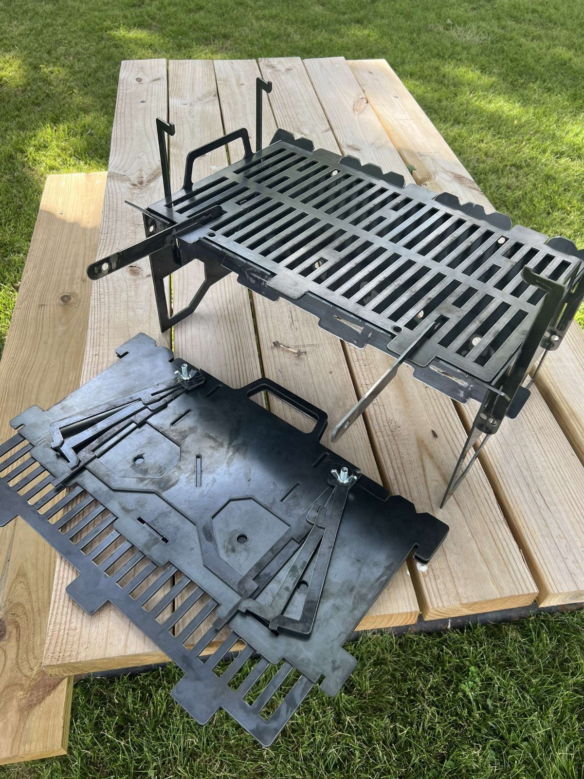 Collapsible Slot Grill 11 Gauge With A Lifted Rack Millscale Free MADE IN THE US