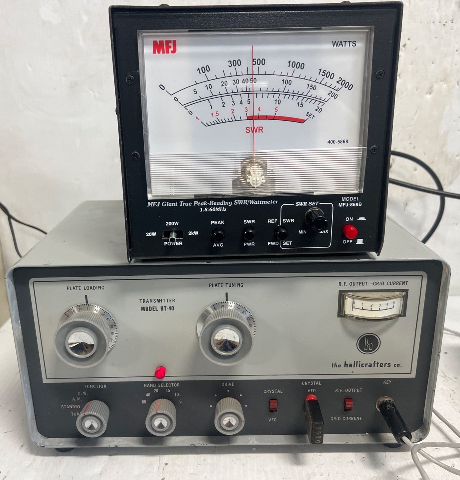 Hallicrafters HT-40 Radio Transmitter Re-Capped Works Please Read description.
