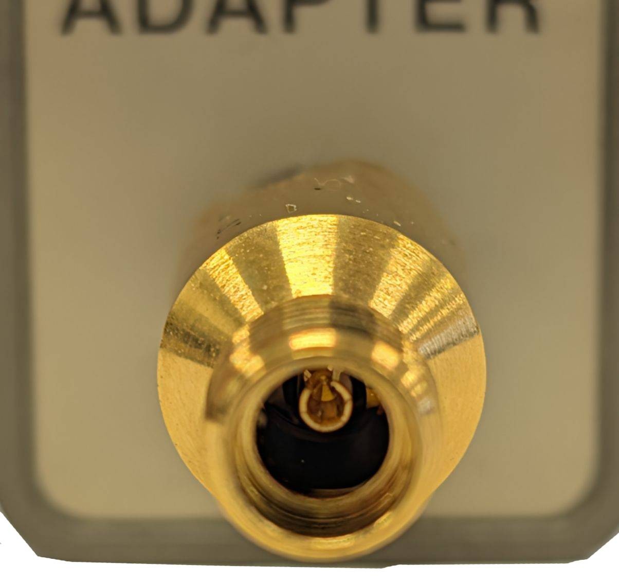 HP Agilent 33311-62016 K-Band Coaxial Waveguide Adapter, 3.5 mm Broken Contact