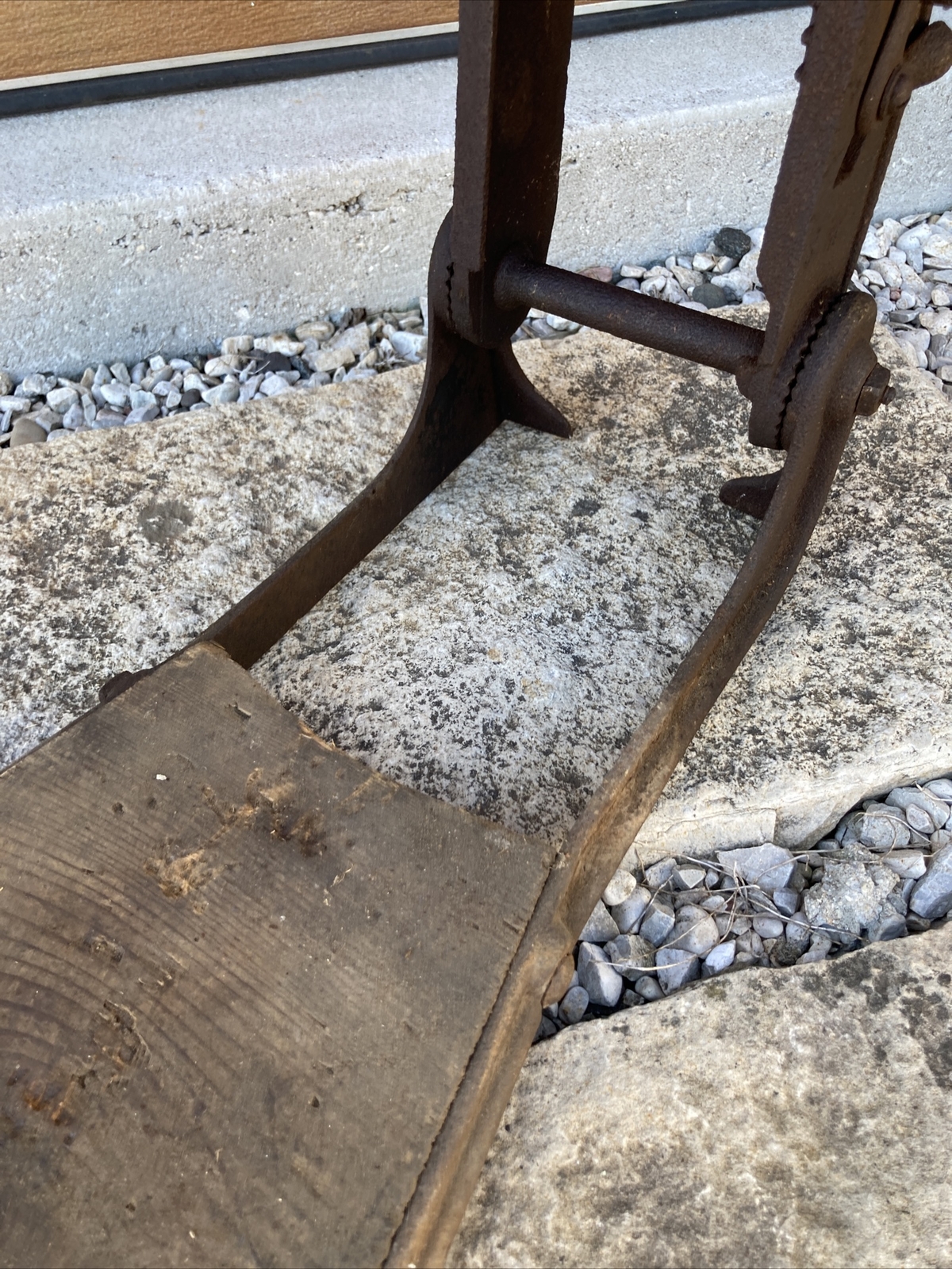 Antique Buckeye Boss Barn Beam Auger Drill Wood Cast Iron Anderson Indiana