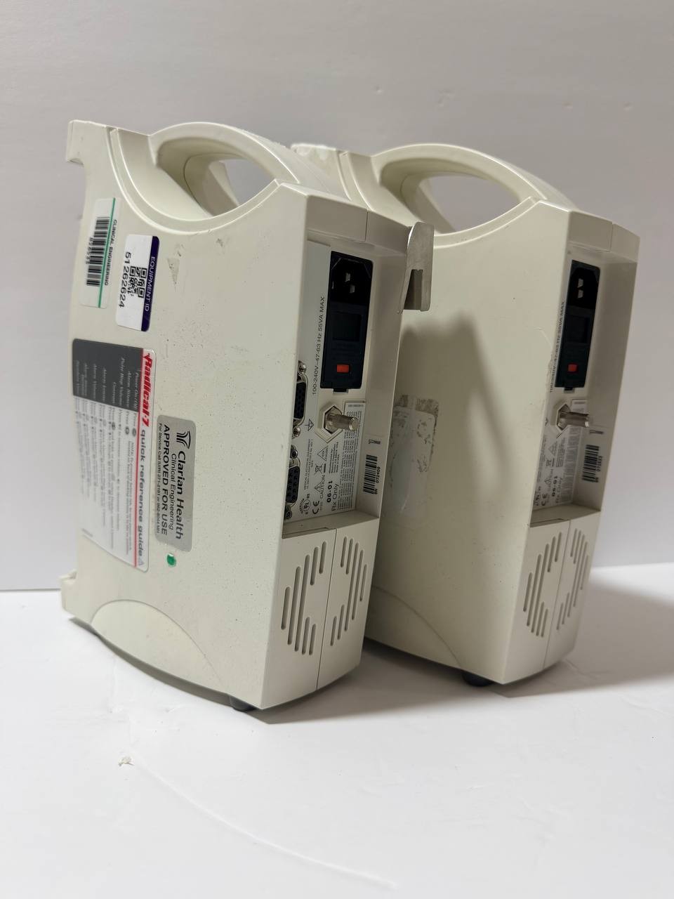 Lot of 2 Masimo Radical 7 RAINBOW Pulse Oximeter w/ docking station