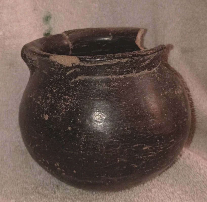 Great Antique Ancestral Pueblo Jar Pottery Bowl