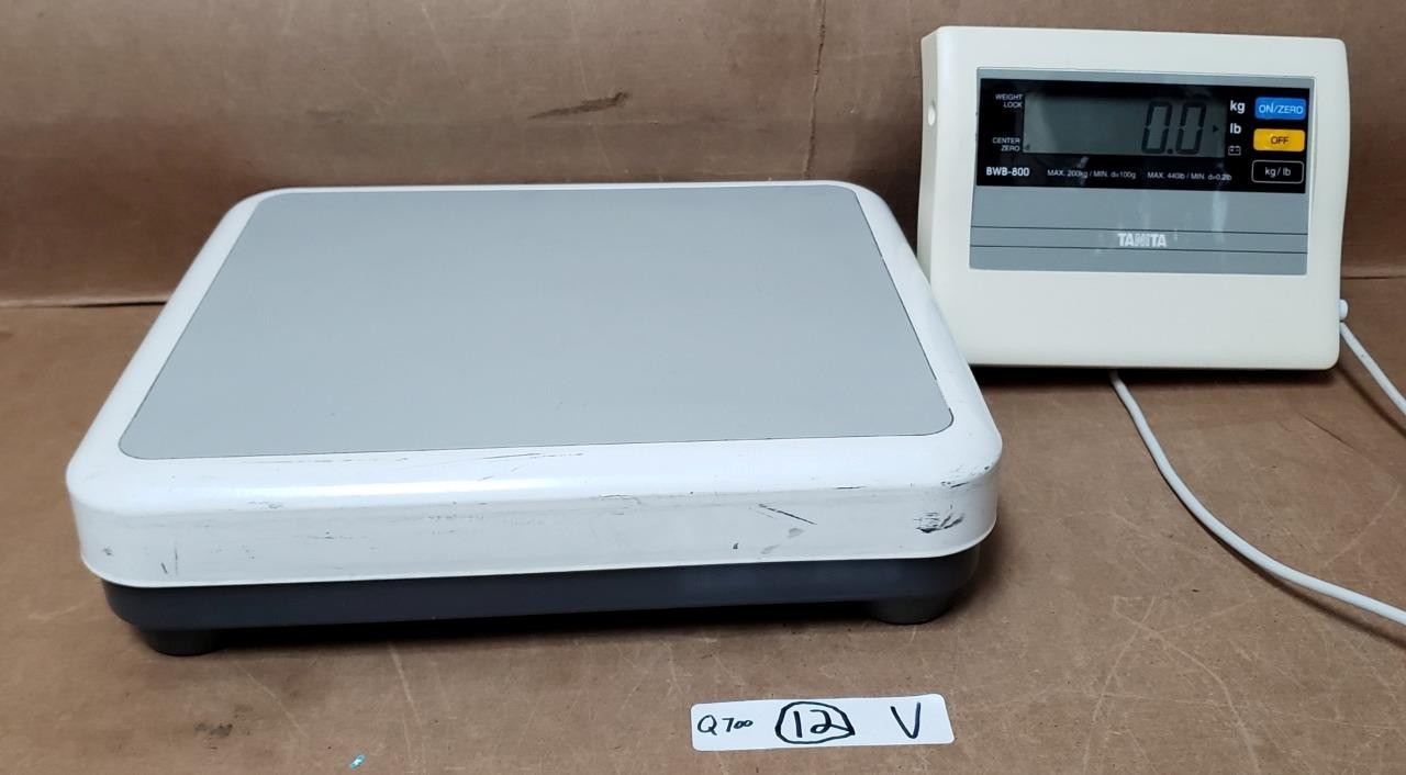 TANITA BWB-800 DIGITAL SCALE ! Q700 V
