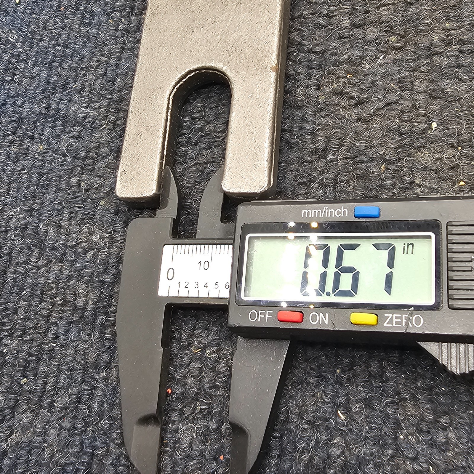 RB36 Carbide Dirt/Rock Tooth Replacement with Rubber Lock, New Open Box