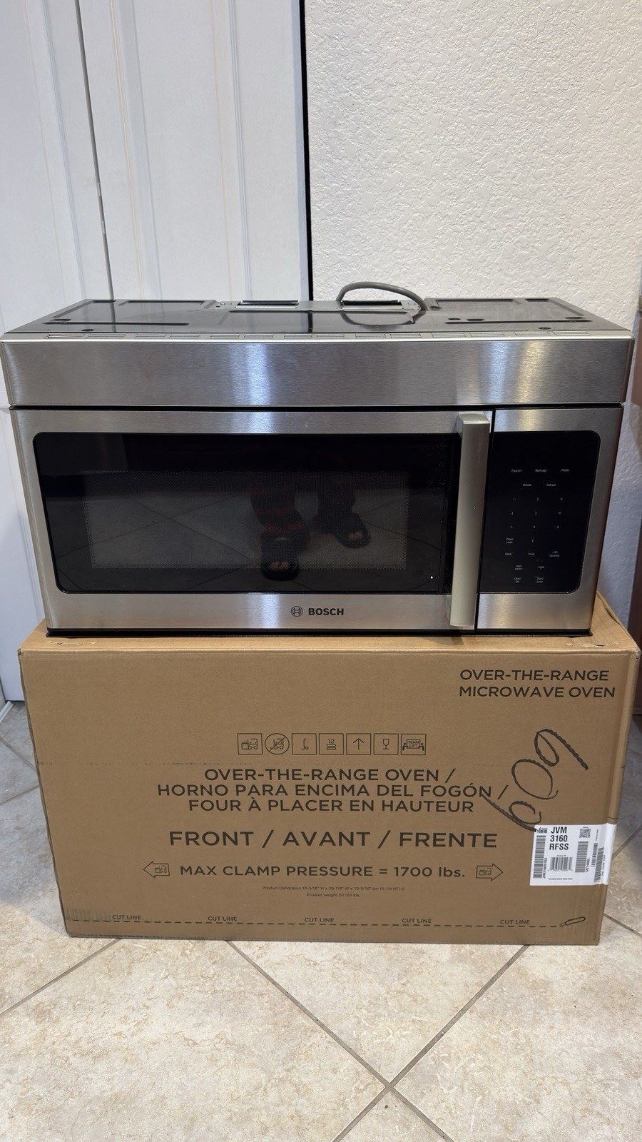 Bosch HMV3053U/01 Over-the-Range Microwave Stainless Steel 1.6 cu ft 1000W