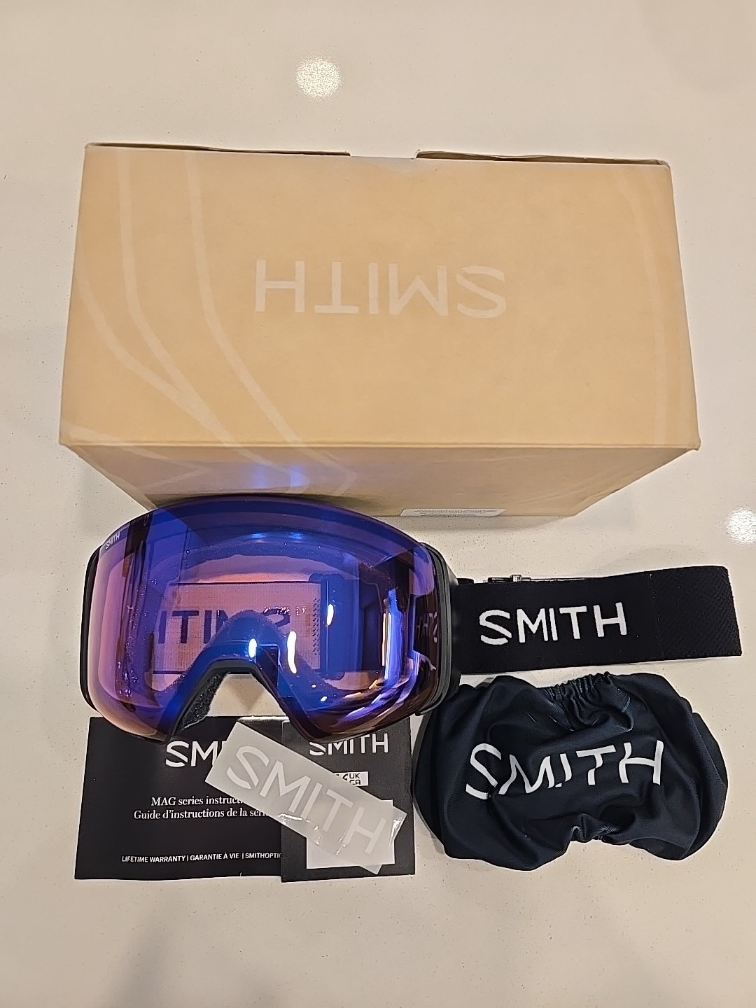 New Smith 4D Mag Black Goggle Chromapop Storm Rose Flash Lens Low Light