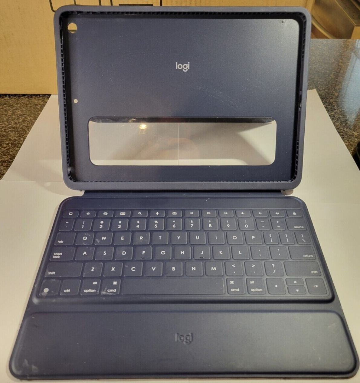 Logitech Rugged Combo iPad Case For iPad 7th 8th 9th GEN with Keyboard, Blue