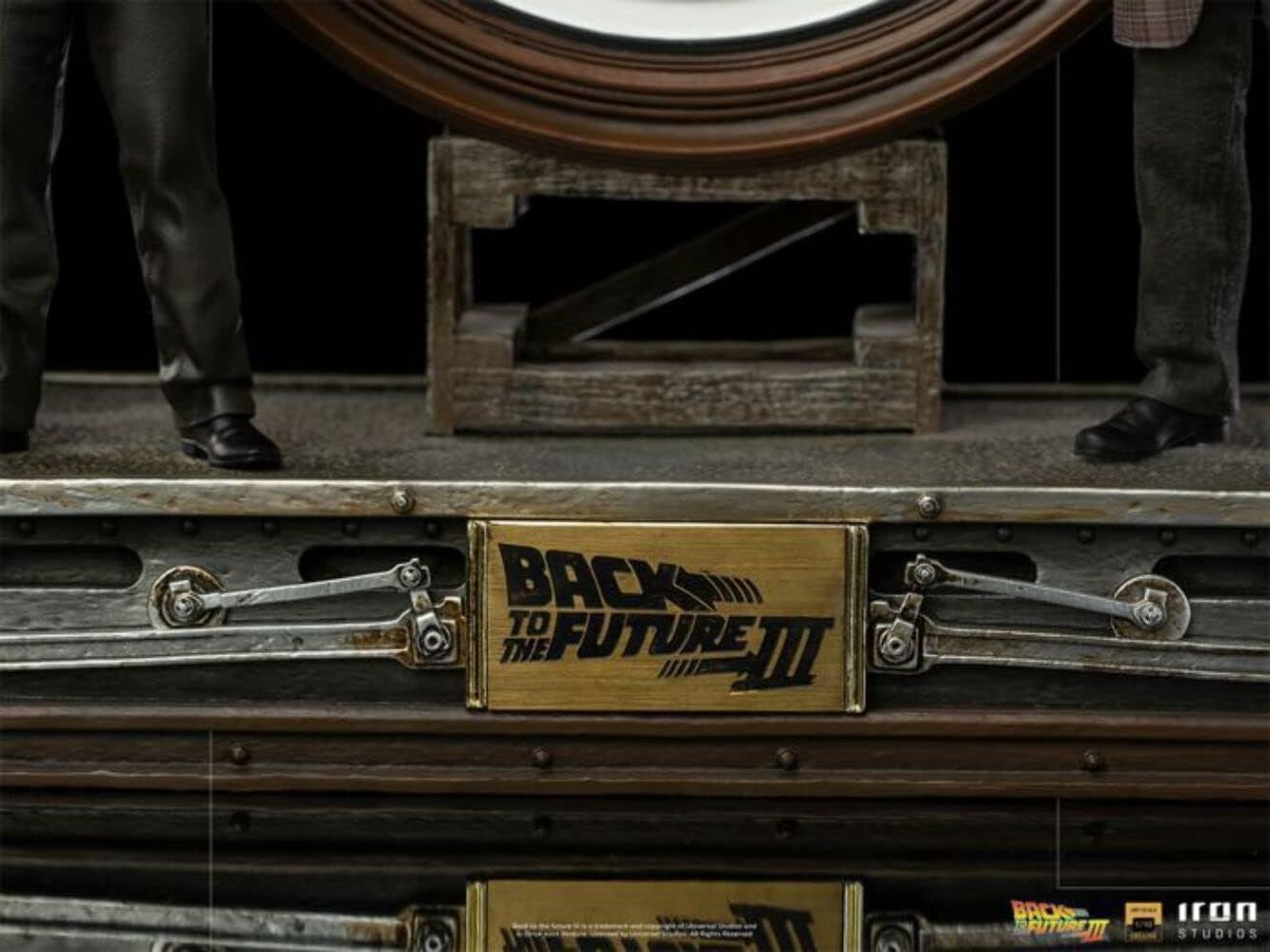 Marty And Doc At The Clock - Back To The Future - Art Scale 1/10 - Iron Studios