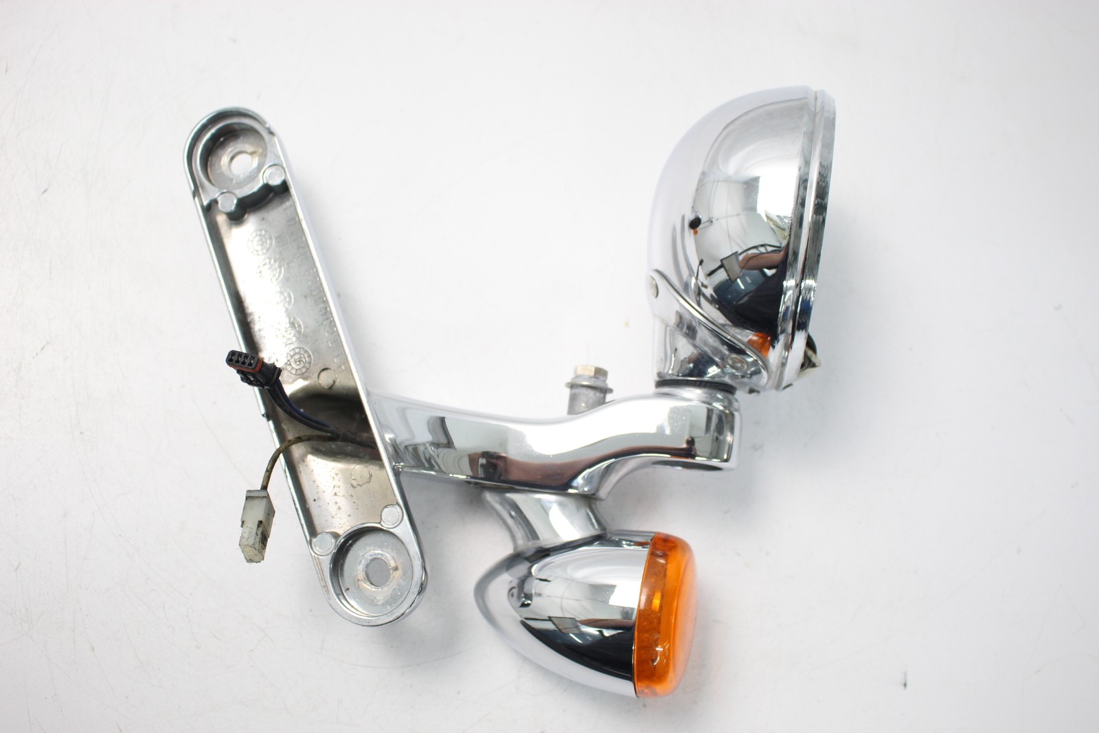 17 Harley Electra Glide Police FLHTP Left Front Spot Light Turn Signal Bar