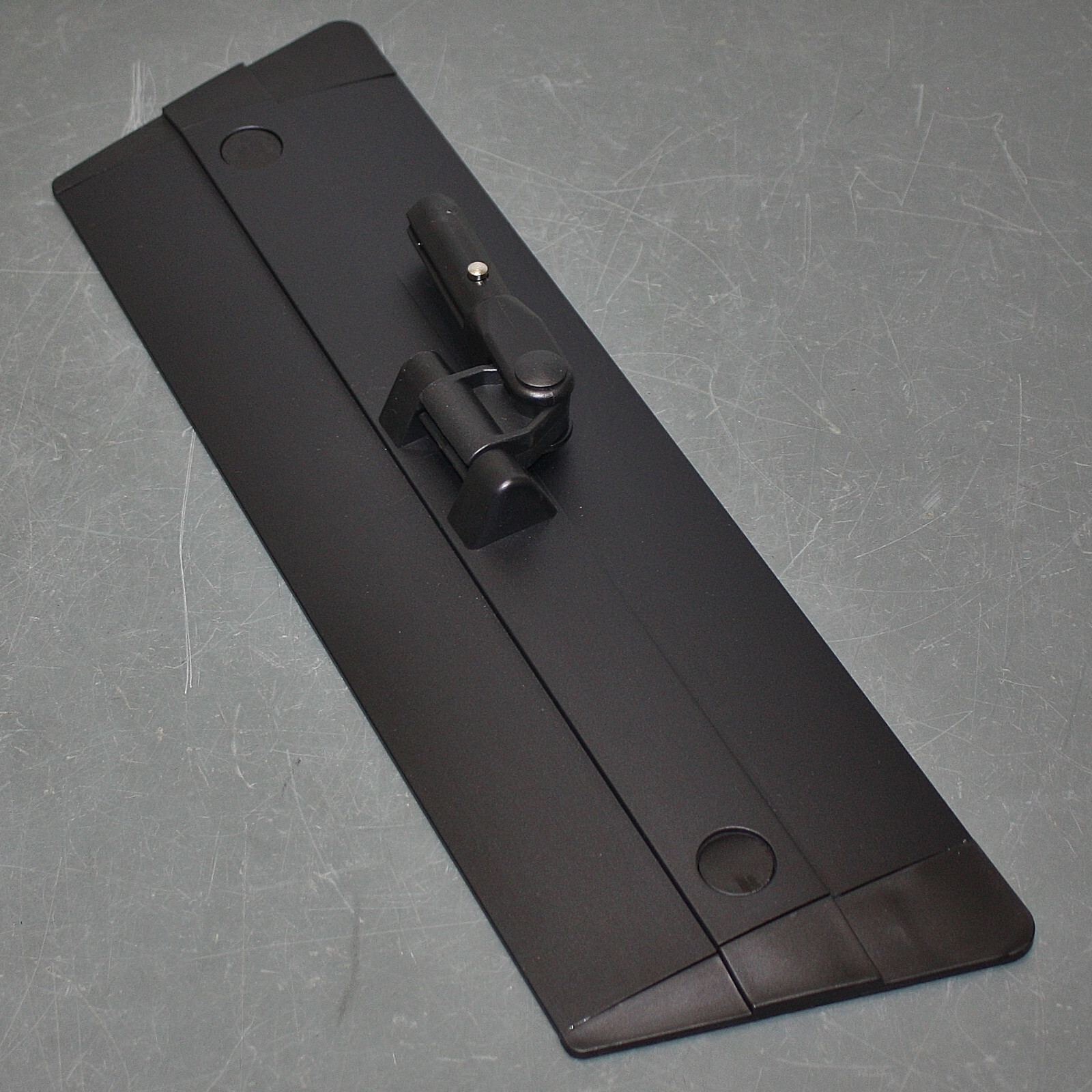 3M Scotch-Brite Flat Mop Head Frame 33492, 18" Aluminum, 2 in 1, Black