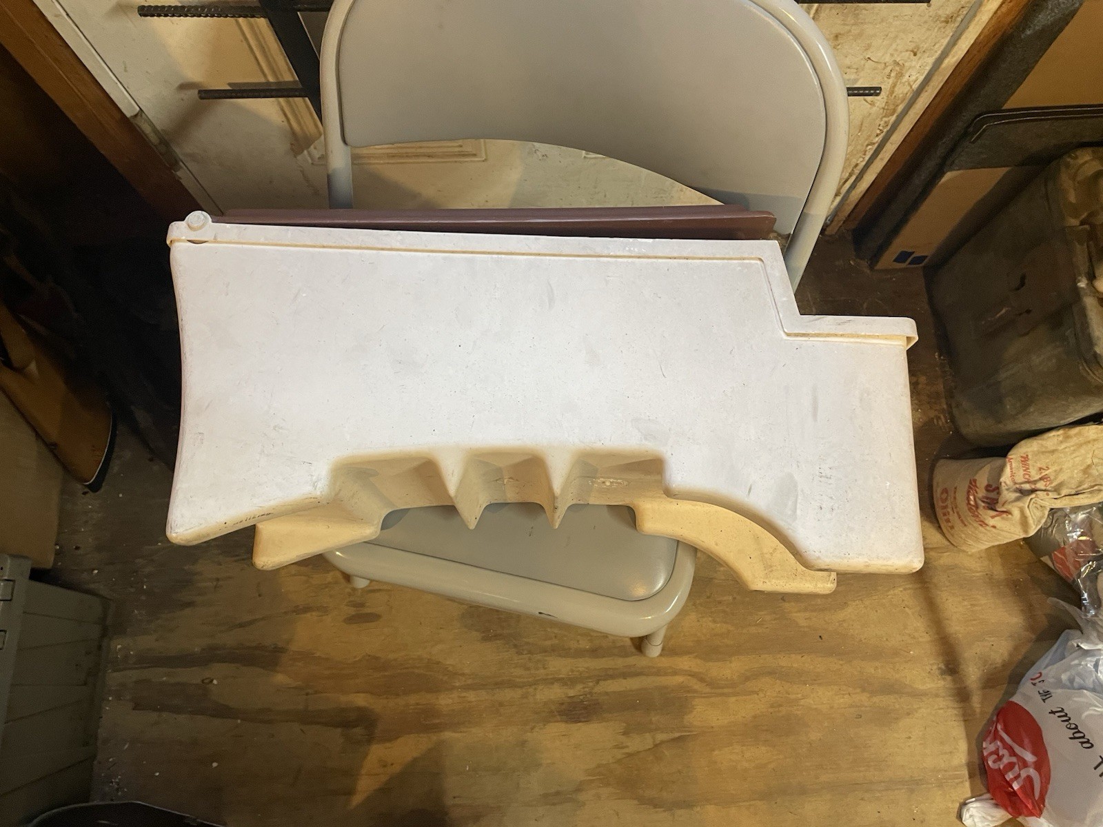 VTG Igloo Lg Kool Rest Armrest Console Cooler 23" Long 1982