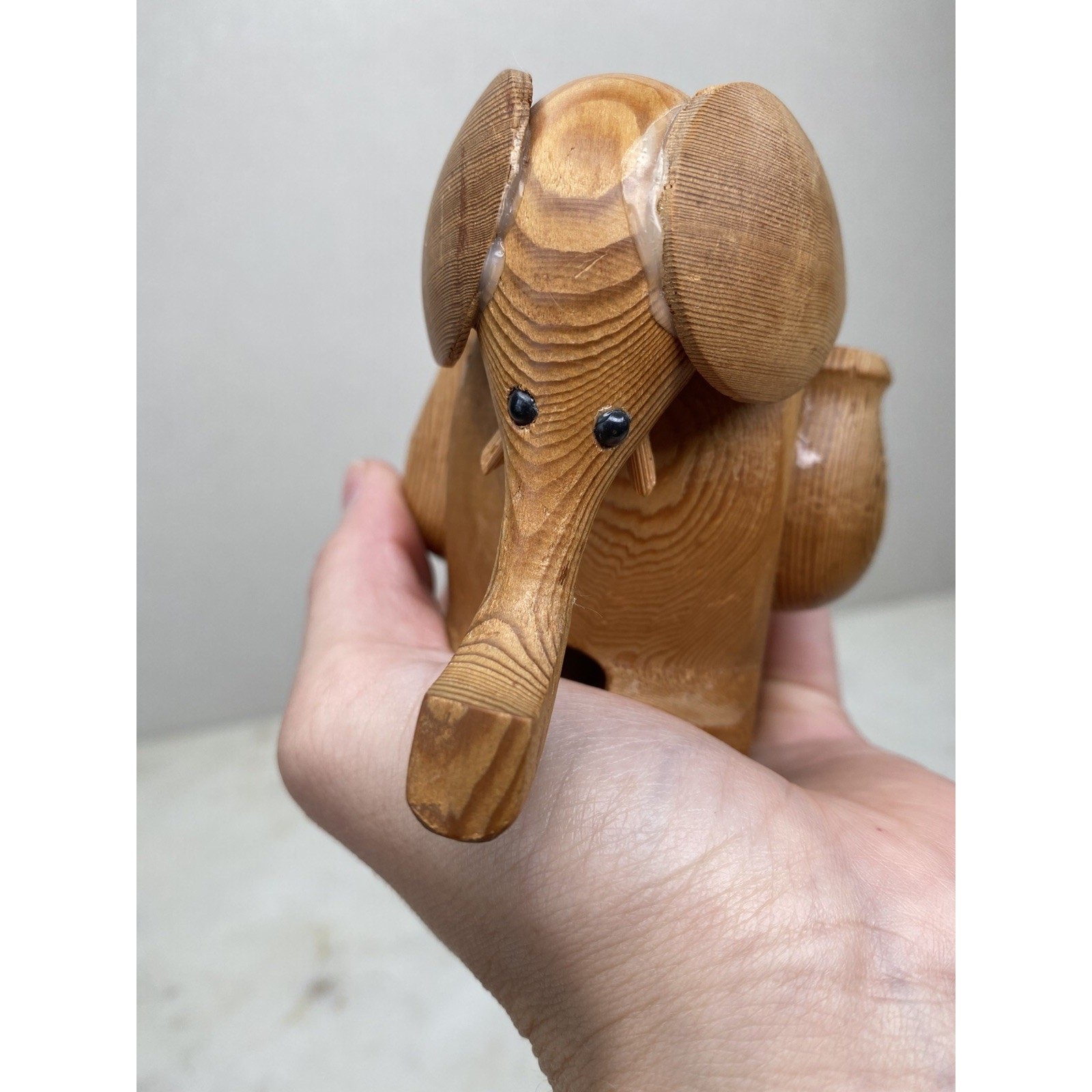 Hand Carved Wood Elephant Toothpick Holder Figurine Handpainted Maracas Trinket