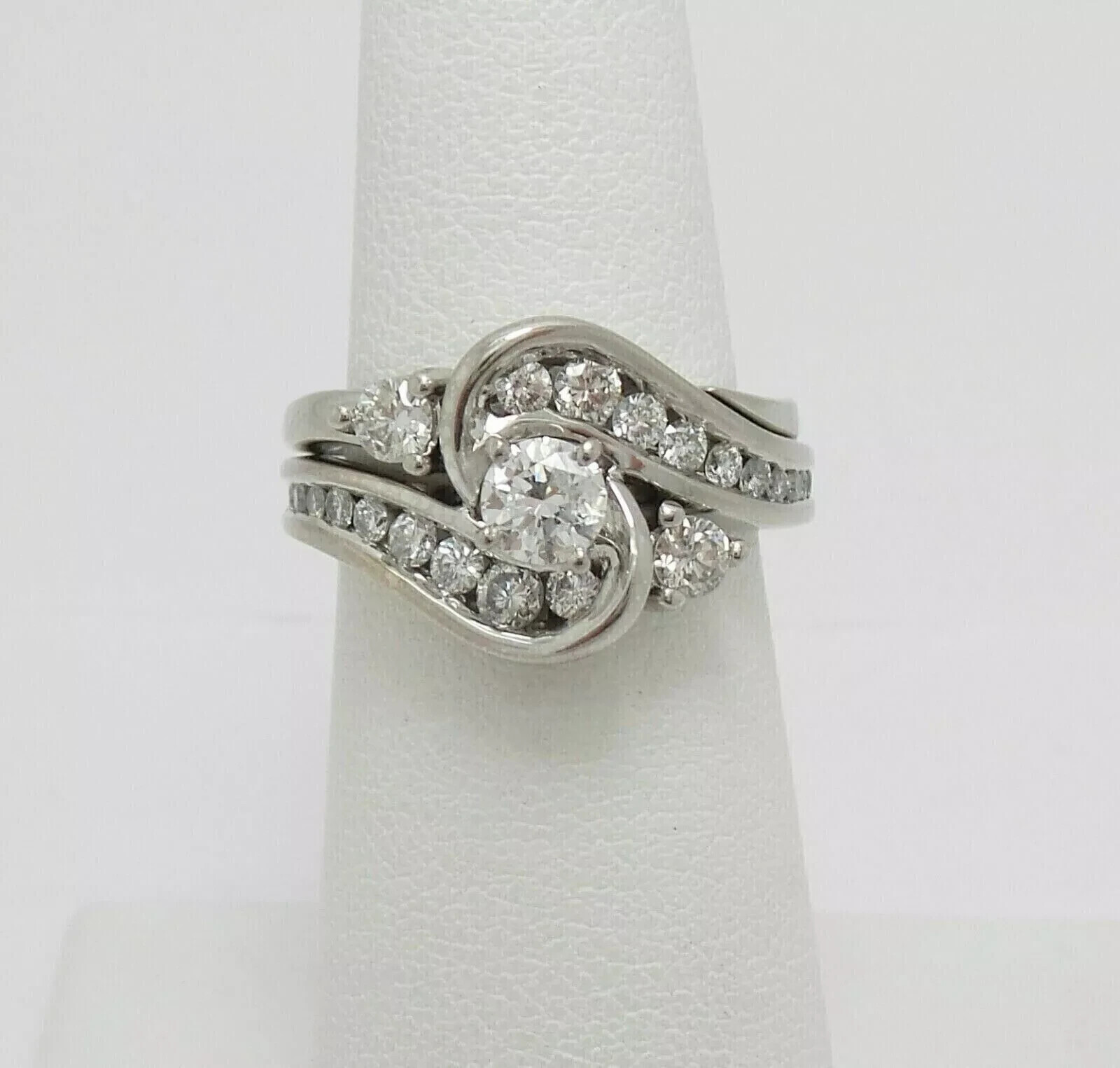 Real 925 Sterling Silver 2 CT Round Cut Moissanite Wedding Engagement Ring Set