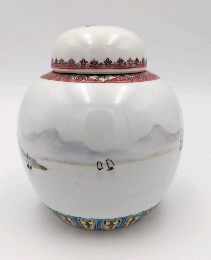 Chinese Jingdezhen Hand Painted Porcelain Ginger Jar Pagoda 6"