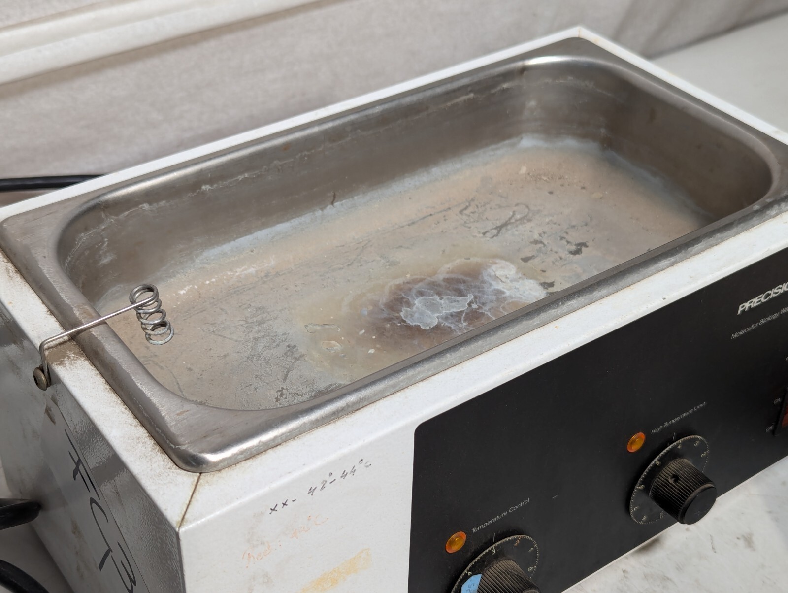 Precision 180 Molecular Biology Water Bath 1PH 225W 120V 1.9A #66630 TESTED