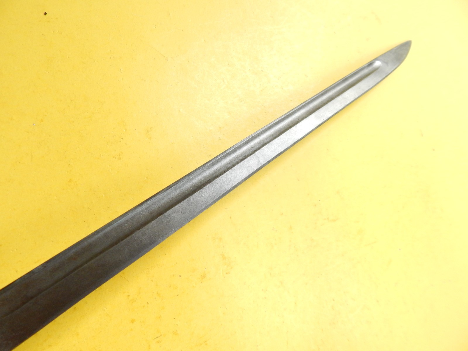 NICE ENFIELD 1907- Mk111 SWORD BAYONET /SCABBARD - CHAPMAN. - Unit Marked `