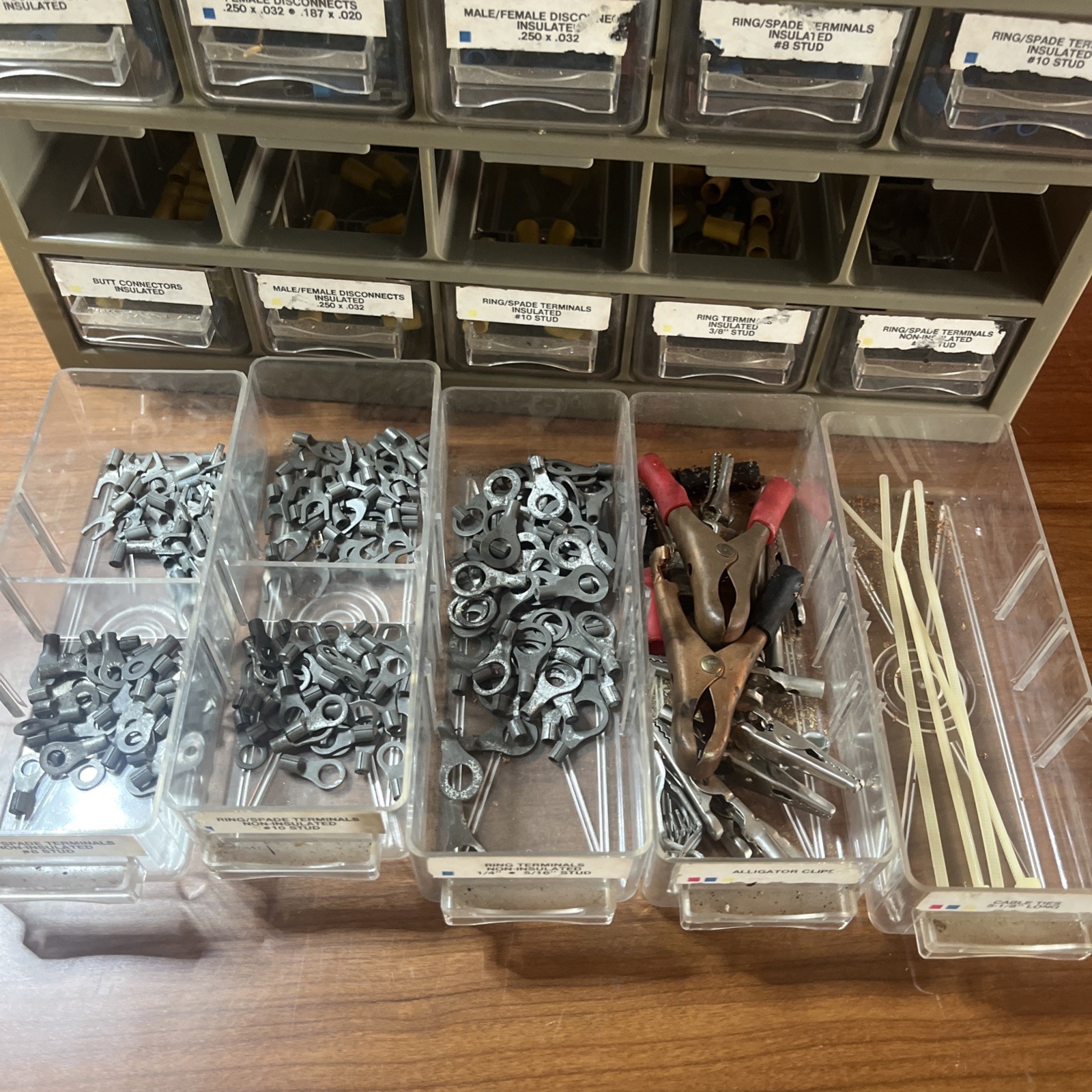 Vintage 1978 D.R.I. Industries Eden Prairie MN Electronics Parts Bin Lot Orignal