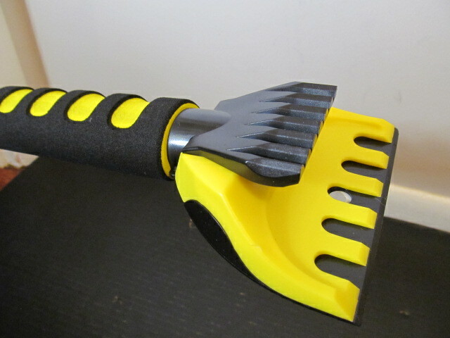 Subzero Ultimate Polar Votex Car Broom Extends Up to 48", Yellow 14180
