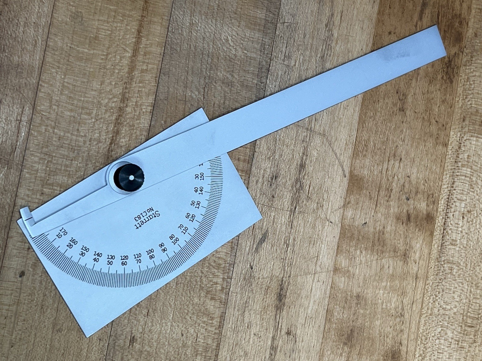 STARRETT C183 Manual-Reading Chrome Protractor EDP: 50672 - 1° Grad. - NEW -USA