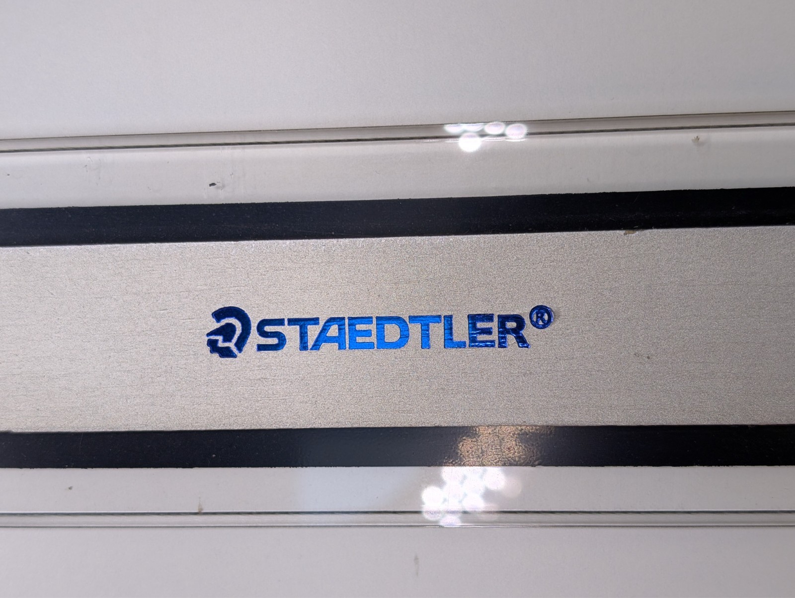 Staedtler Portable Parallel Straightedge Drawing Drafting Board 18 x 24 Inch 999