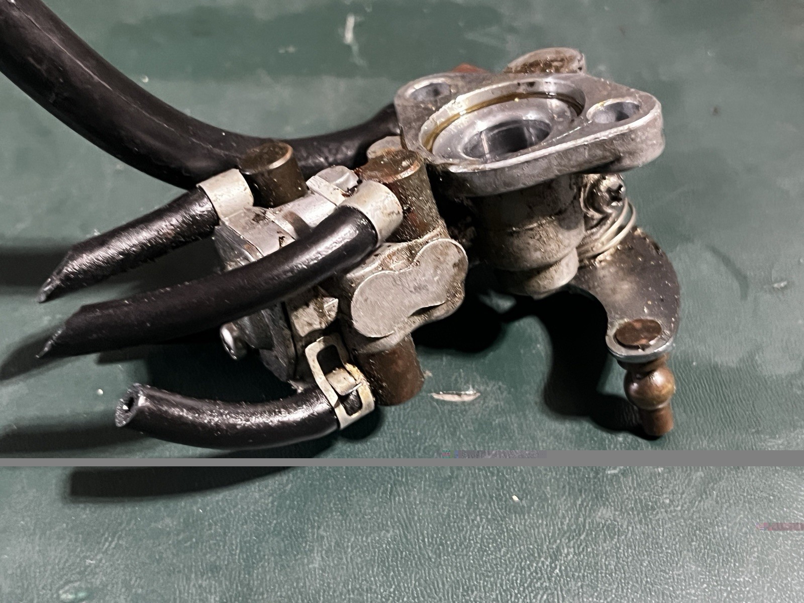 115 hp Yamaha OIL INJECTION PUMP 6N7-13200-00-00 two stroke 1990-2001 some 130 h