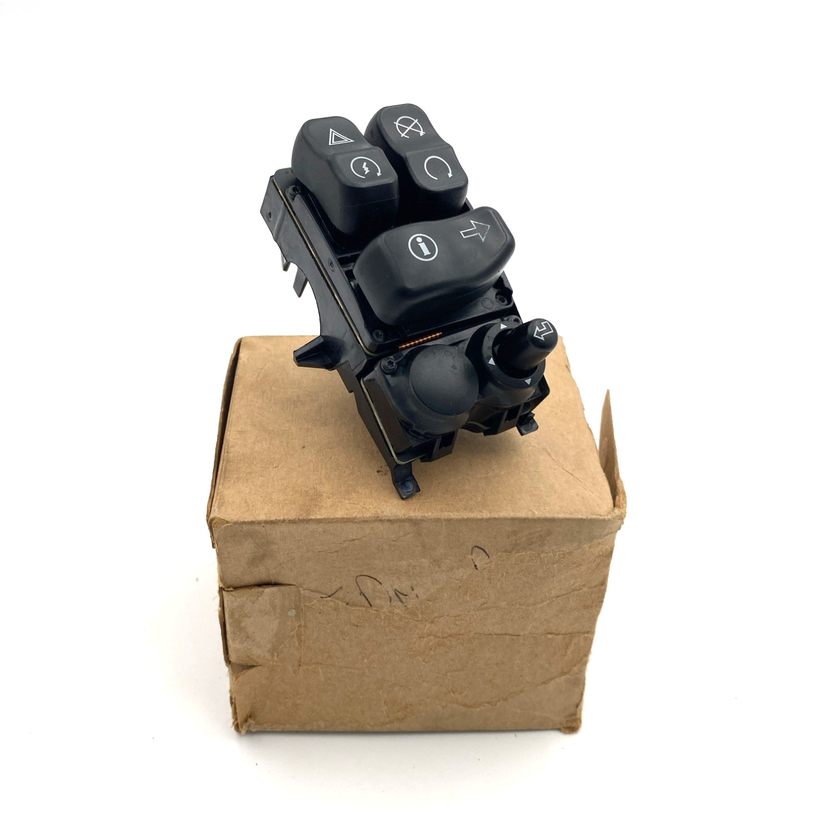 oem Harley 71500088A Left Backlit Handlebar Hand Switch Pack 14-23 Touring