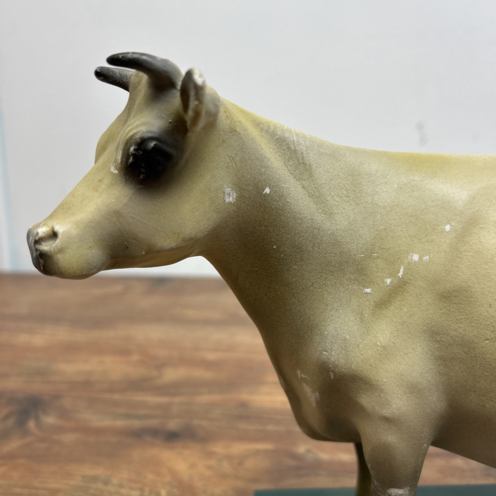 IDEAL True Type Jersey Cow STORE DISPLAY American Cattle Club New York Figurine