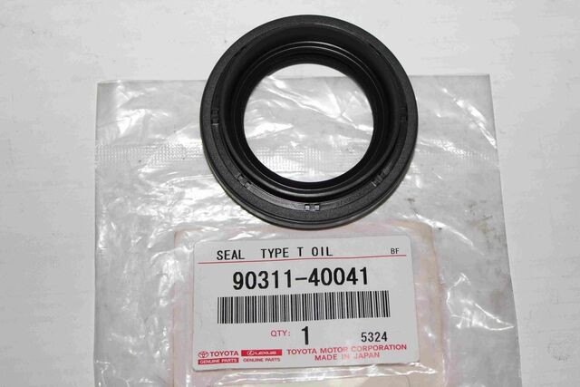 New Genuine Toyota Automatic Transmission Output Axle Shaft Seal 90311-40041
