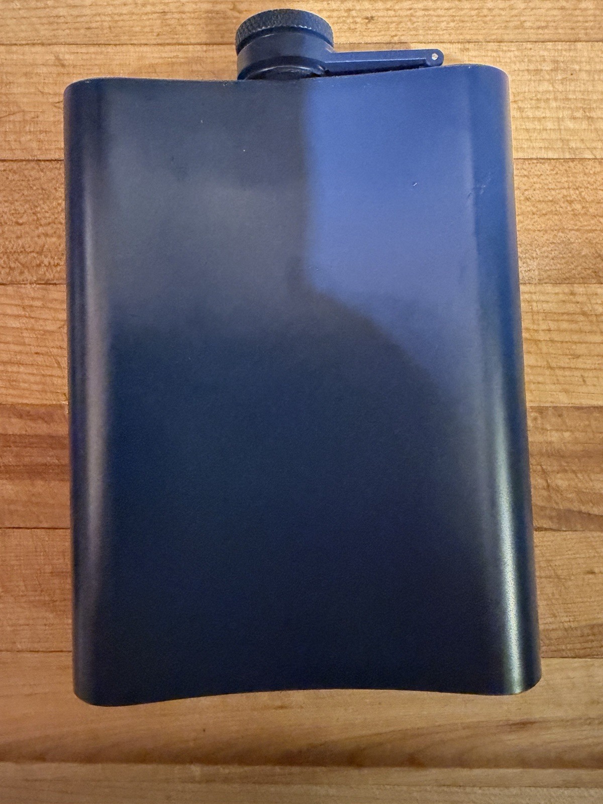 Drew Estate UnderCrown Blue Flask Maduro Cigar Accessory