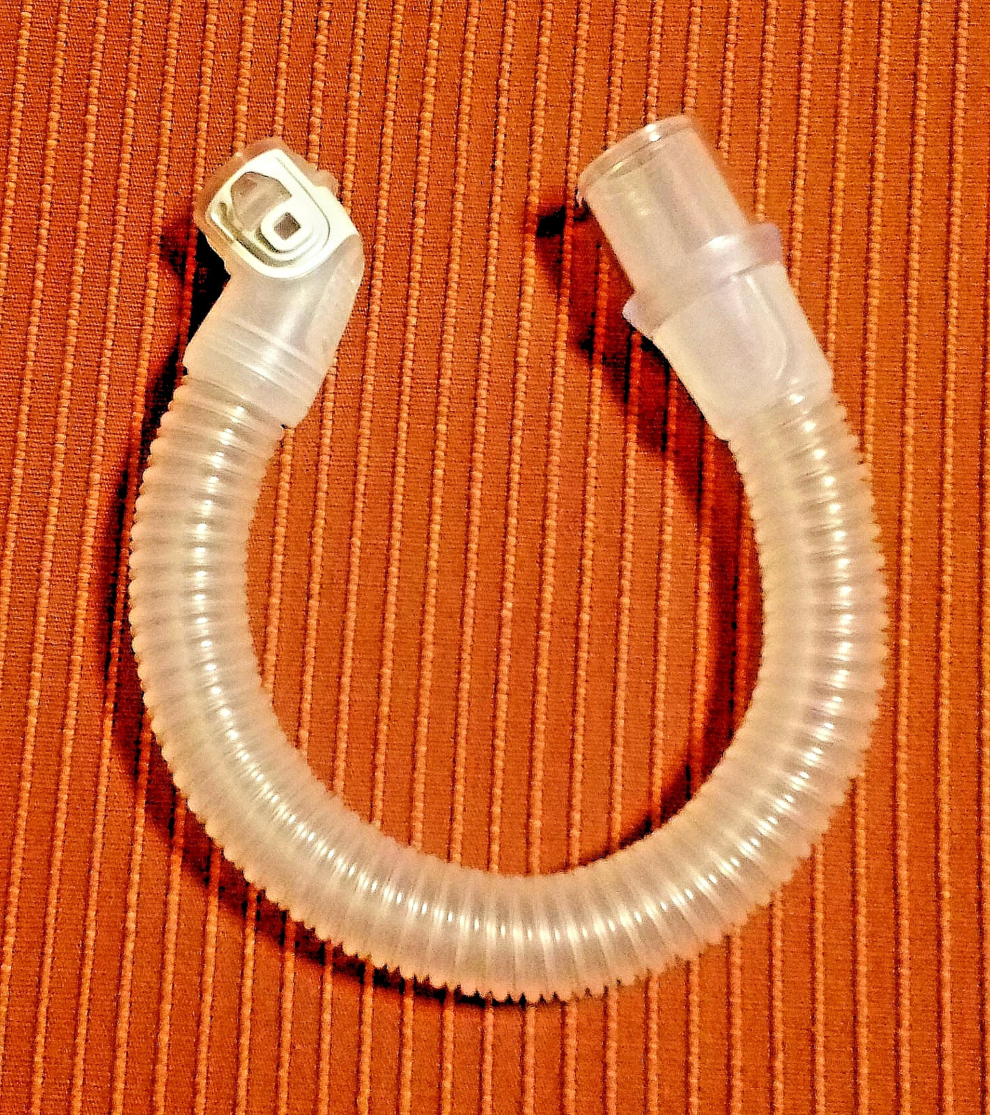 RESMED AIRFIT / AIRTOUCH N20 ELBOW & SHORT TUBE w SWIVEL (NEW) MPN-63565