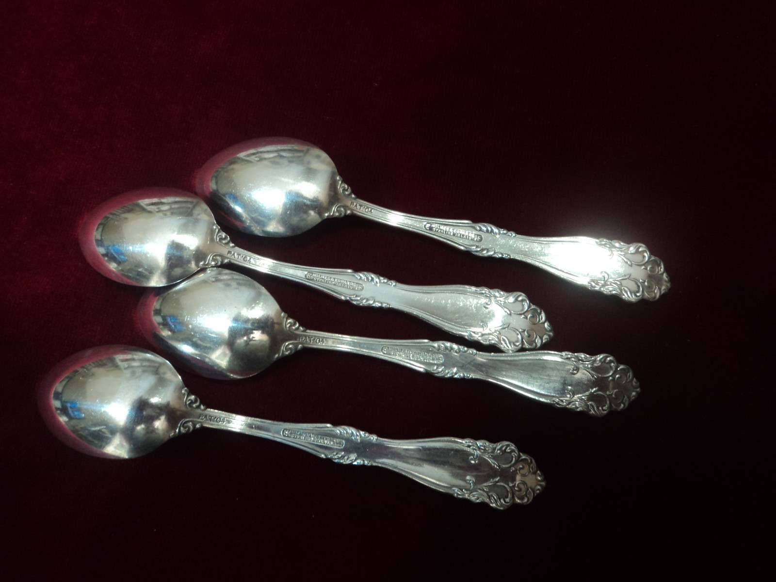 Silverplate Lot of 4 Demitasse Spoons Holmes Edwards IMPERIAL 1904